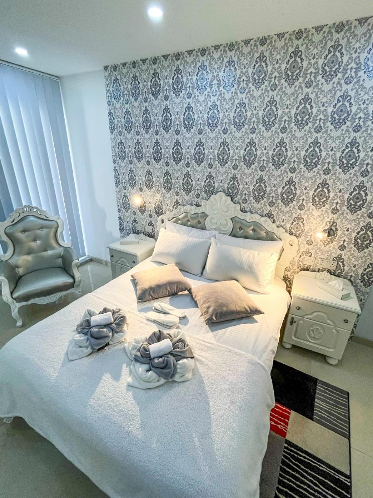 Apartament In Ta' Xbiex 3Br- 3 Min Yatch Marina มซิดา ภายนอก รูปภาพ